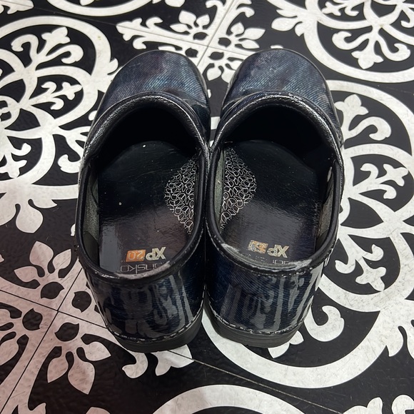 Dansko XP 2.0 clogs - Picture 4 of 5